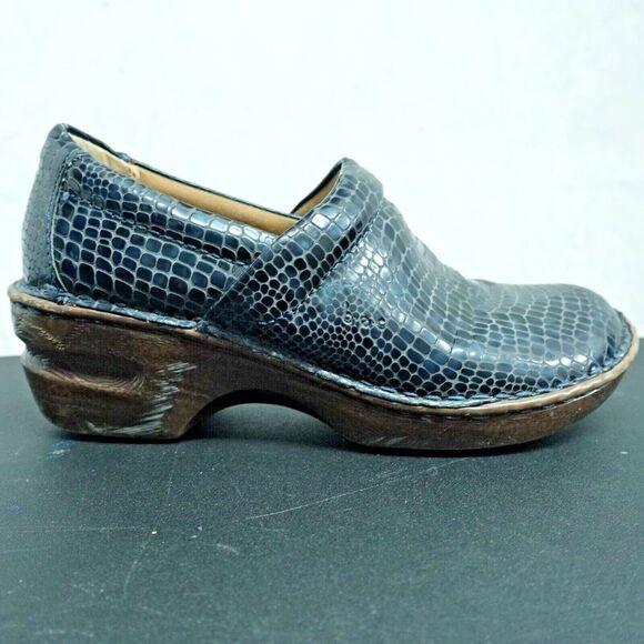 B.O.C. Born Concept C45773 Comfort Shoes Women Size US 7 M Black Leather Slip On - Picture 1 of 12